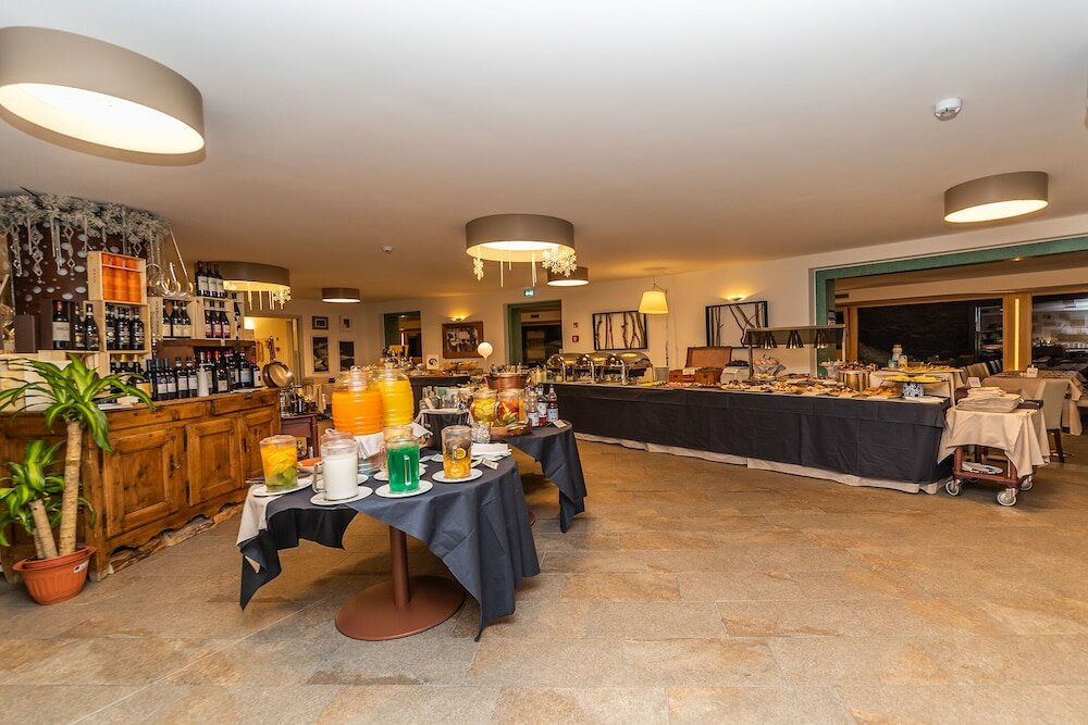 Фото White Angel Hotel