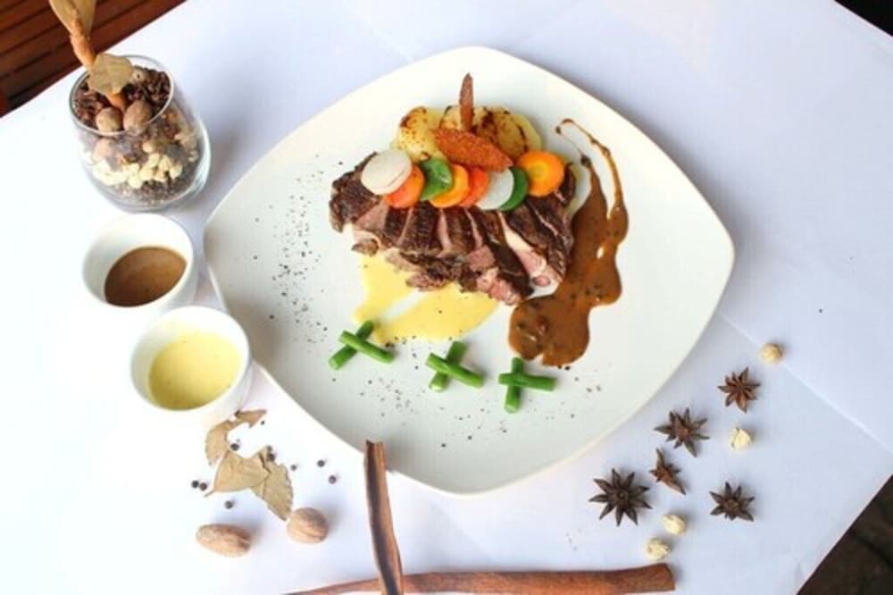 Фото Forbis Hotel