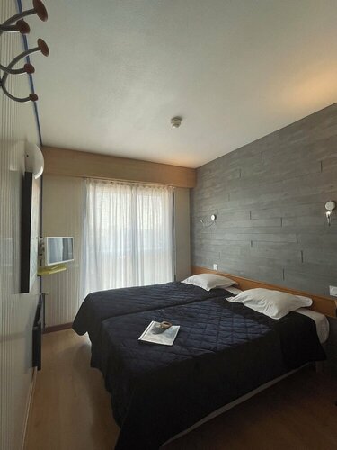 Внешний вид отеля Hotel Arcantis Le Voltaire в Ренне, фото 2