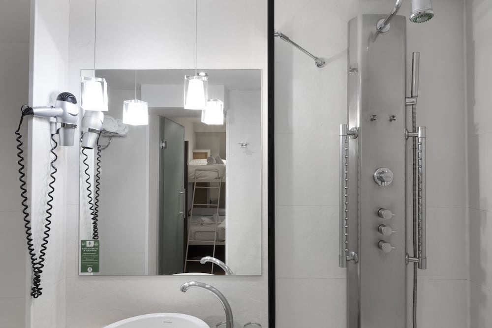 Фото Petit Palace Posada del Peine