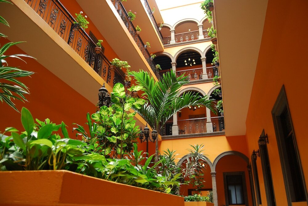 Фото Hotel Morales Historical & Colonial Downtown Core