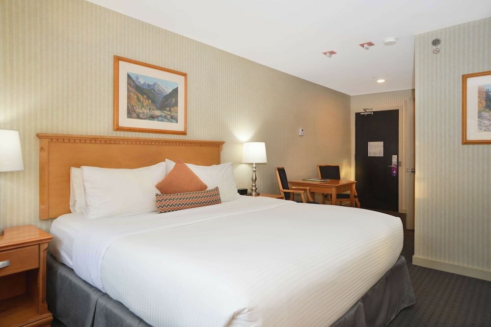 Фото The Listel Hotel Whistler