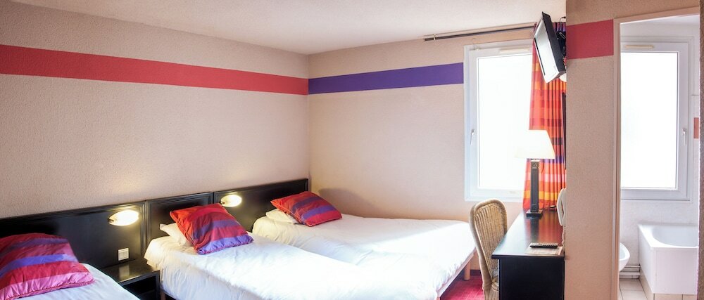 Фото Hotel Saint Sauveur