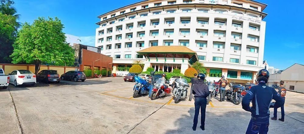 Фото Sing Golden Place Hotel