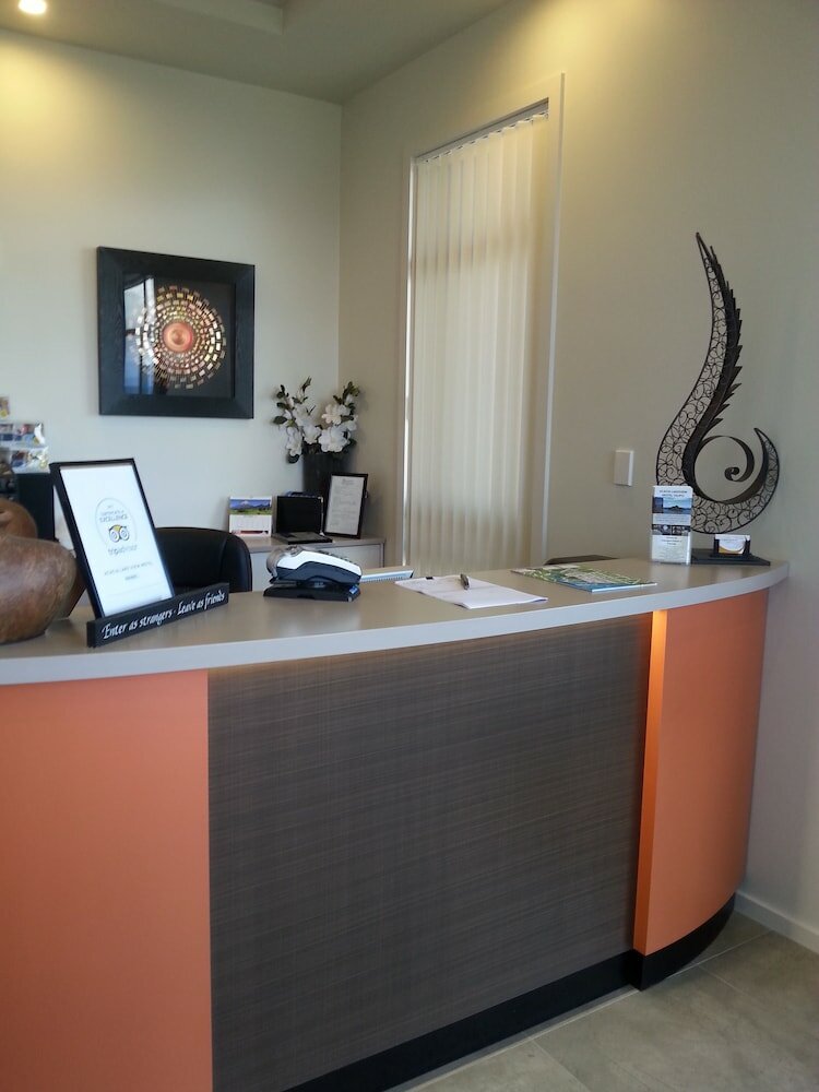 Фото Acacia Lakeview Motel