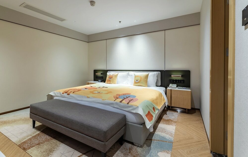 Фото Holiday Inn Chongqing Guanyinqiao, an Ihg Hotel