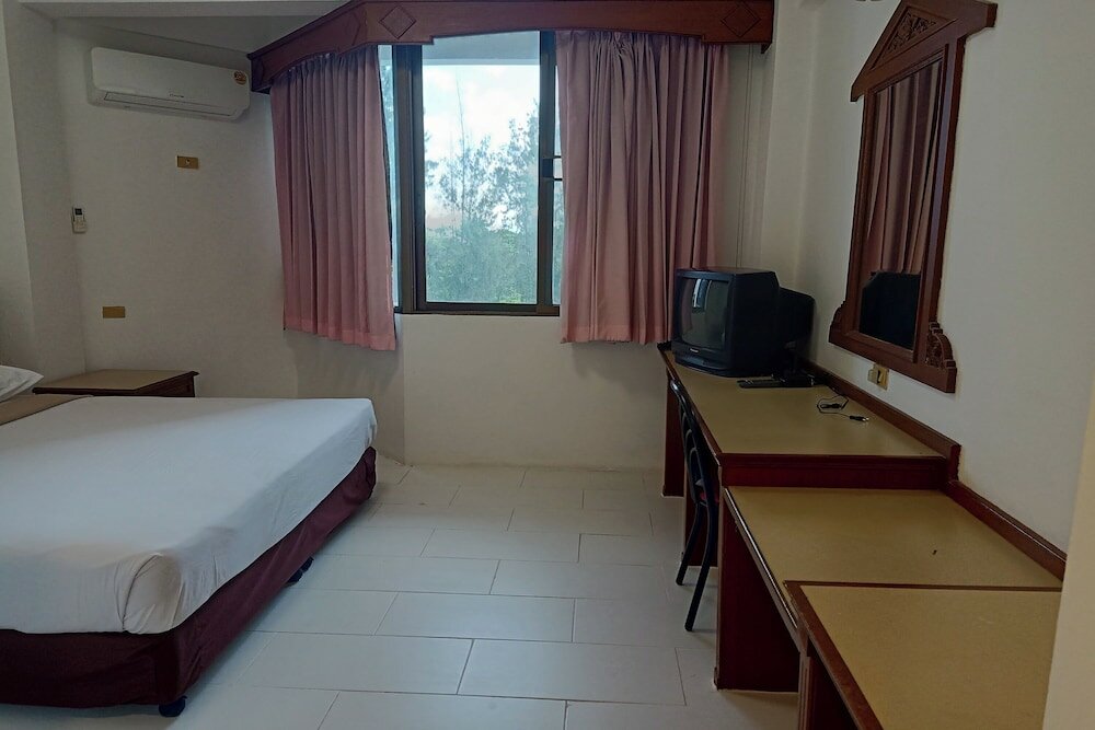 Фото Phayao Northern Lake Hotel