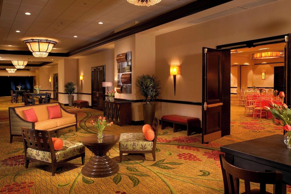 Фото Detroit Marriott Troy