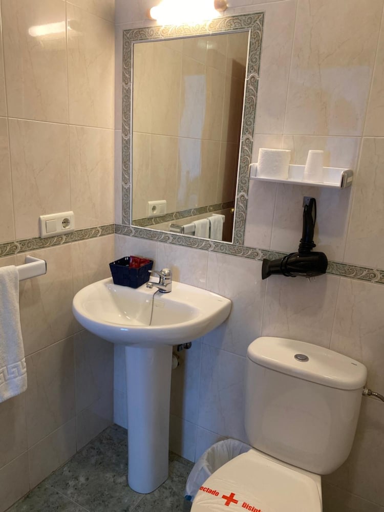 Фото Hostal Andalucia