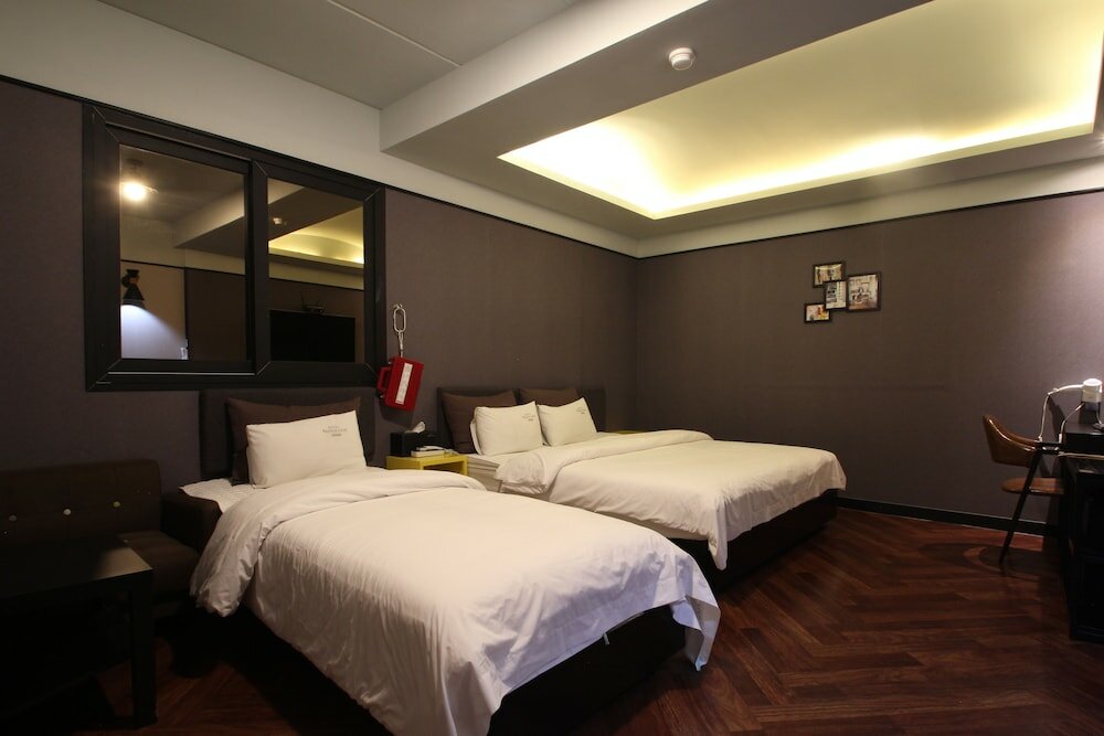 Фото French Code Hotel