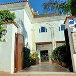 La Luna Blanca (Torremolinos, Pasaje del Cerrillo, 4), hotel