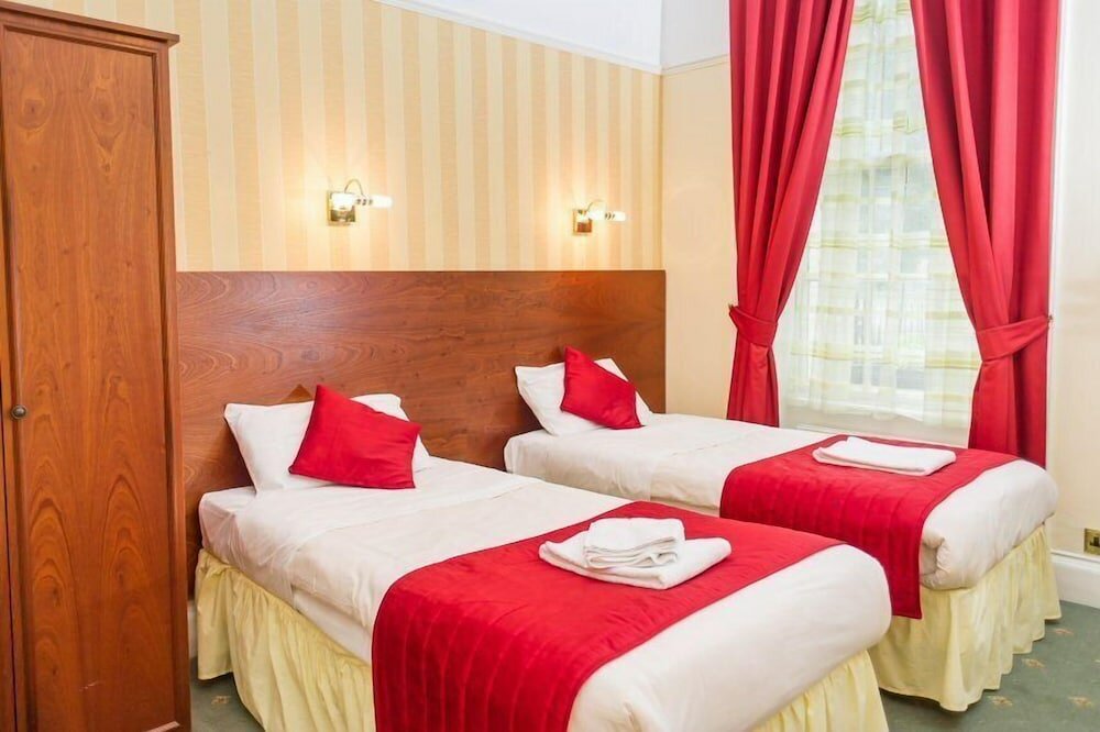 Фото Avonmore Hotel Cartwright Gardens