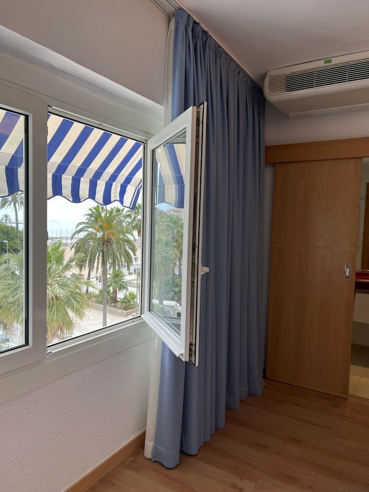 Фото Platjador Hotel