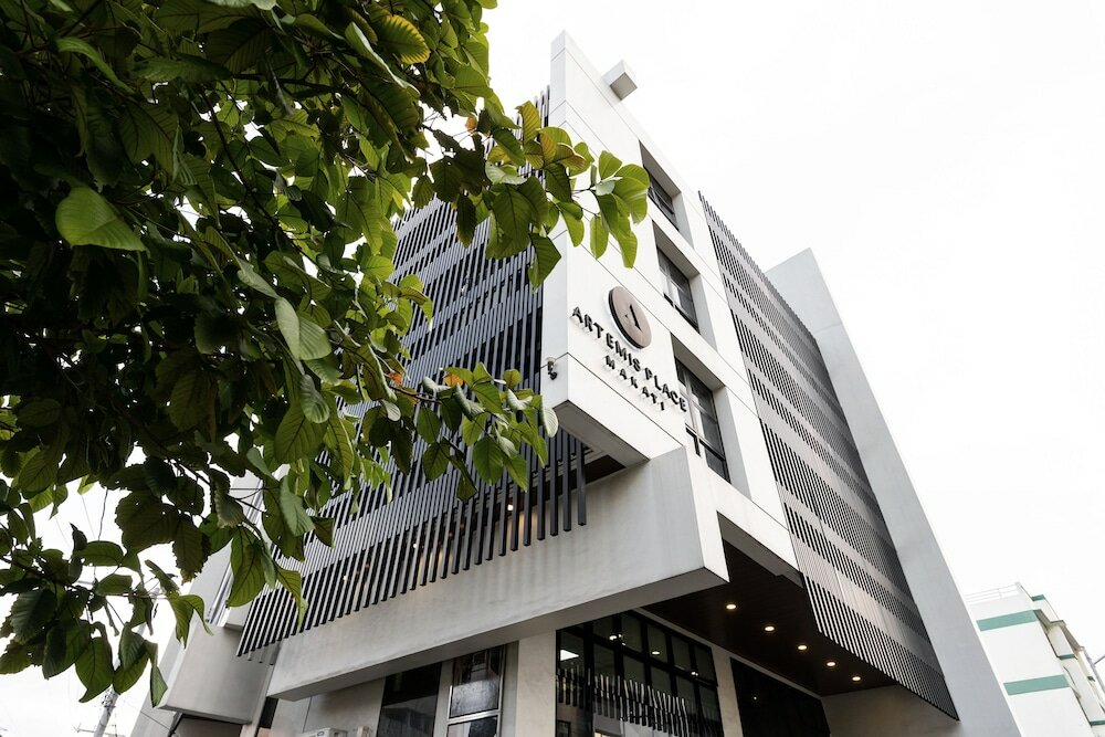 Фото Artemis Place Makati Hotel