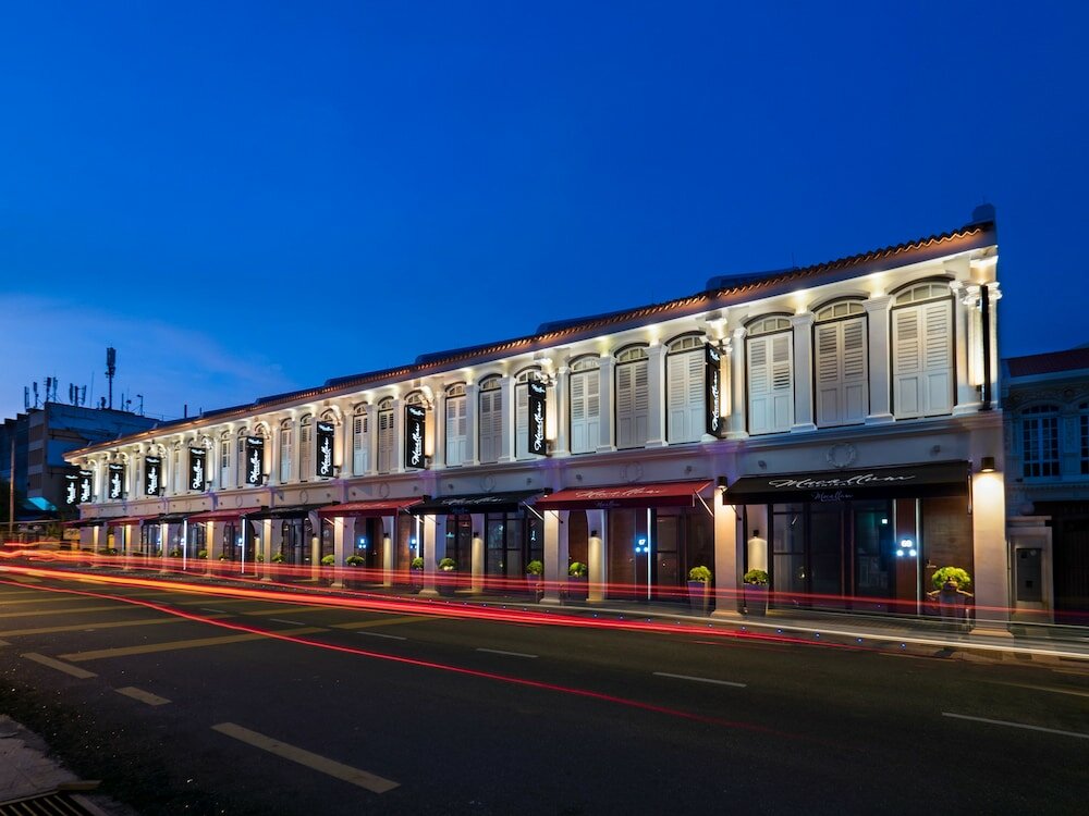 Фото Macallum Central Hotel by Phc