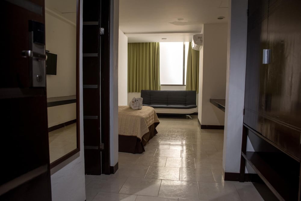 Фото Hotel Plaza Playa