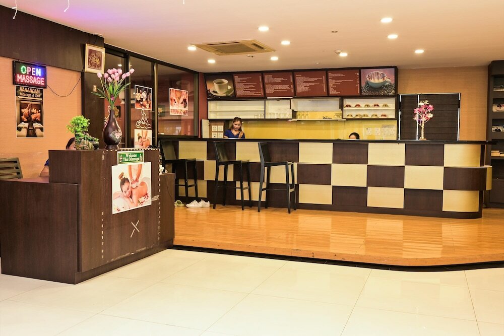 Фото Boss Suites Nana Hotel