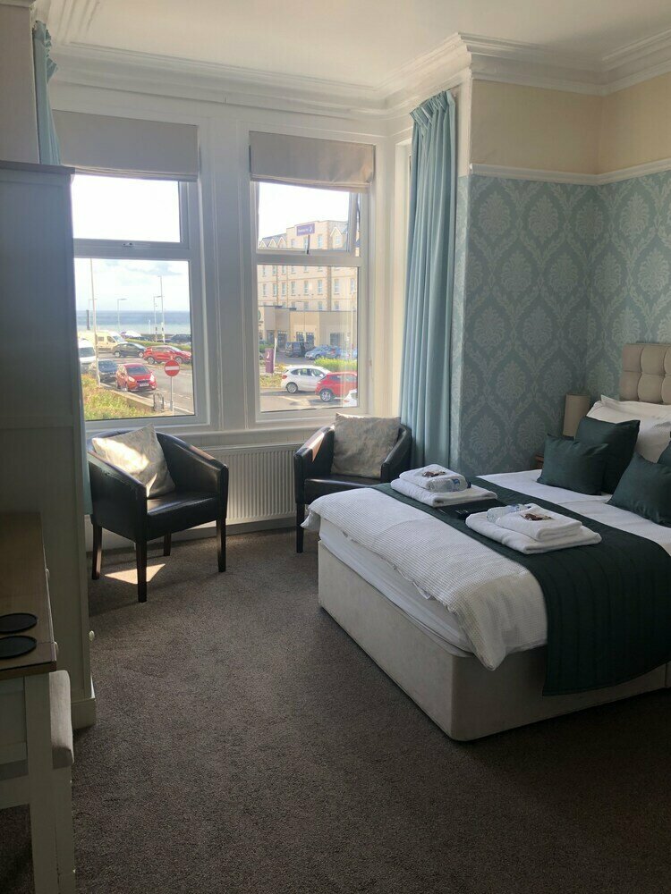 Hotel The Promenade, Bridlington, photo