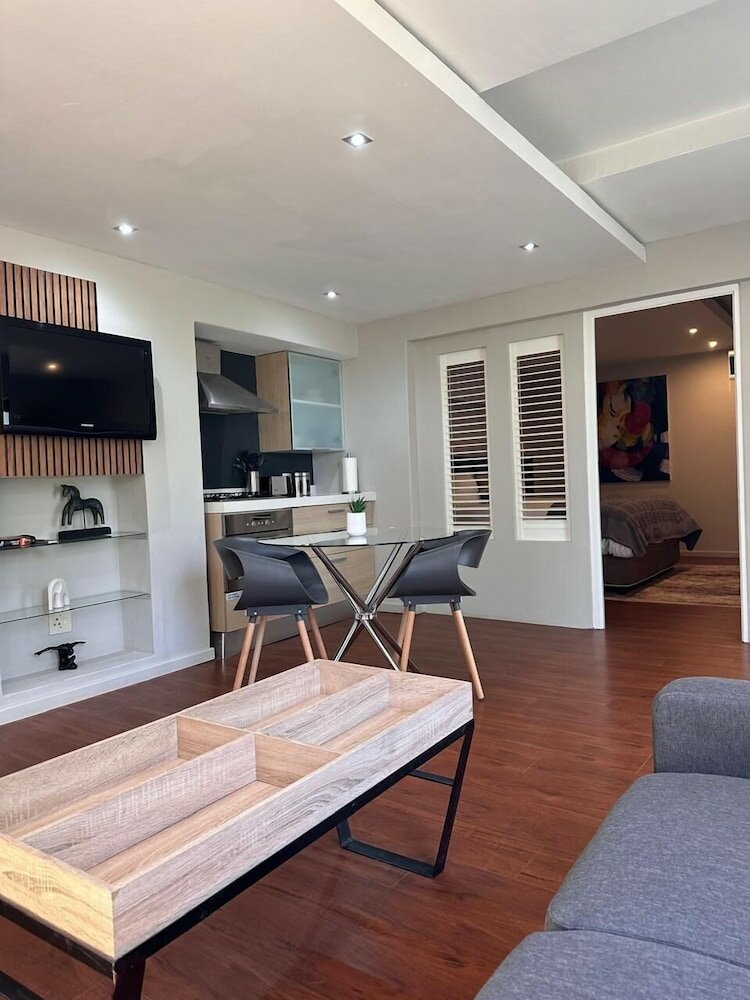 Фото The Lakes Boutique Lodge