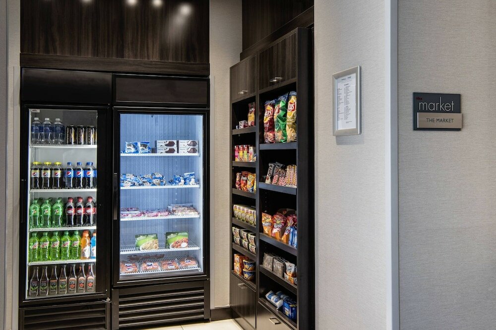 Фото Fairfield Inn & Suites by Marriott Winnipeg