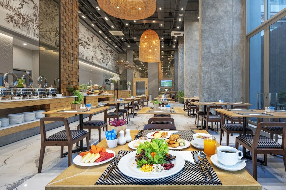 Фото Aisana Hotel Korat
