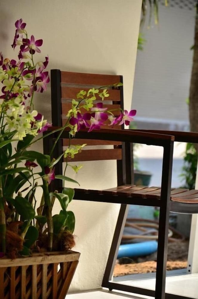 Фото Admire House