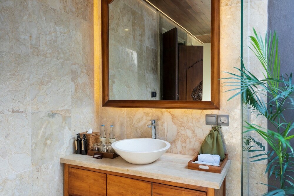 Фото Adiwana Unagi Suites