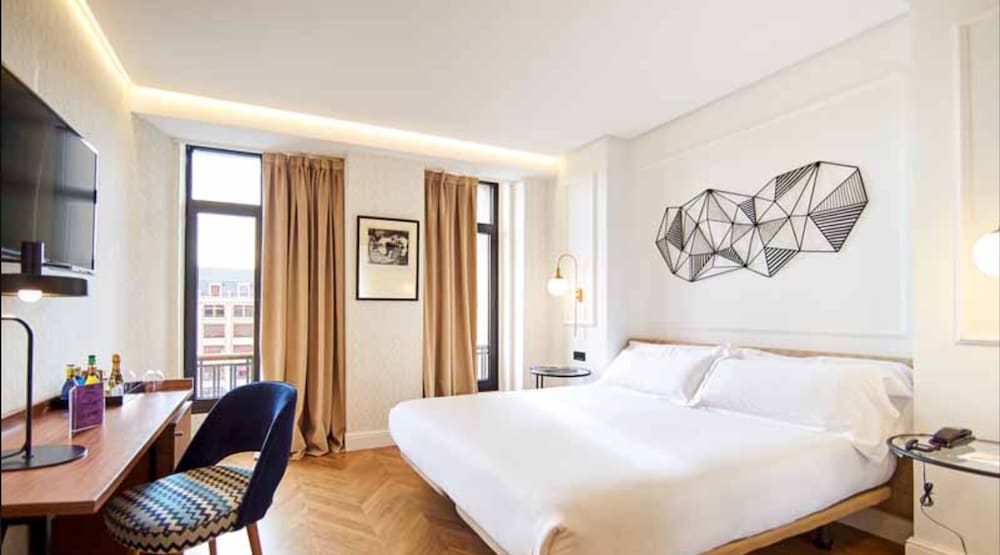 Фото Occidental León Alfonso V