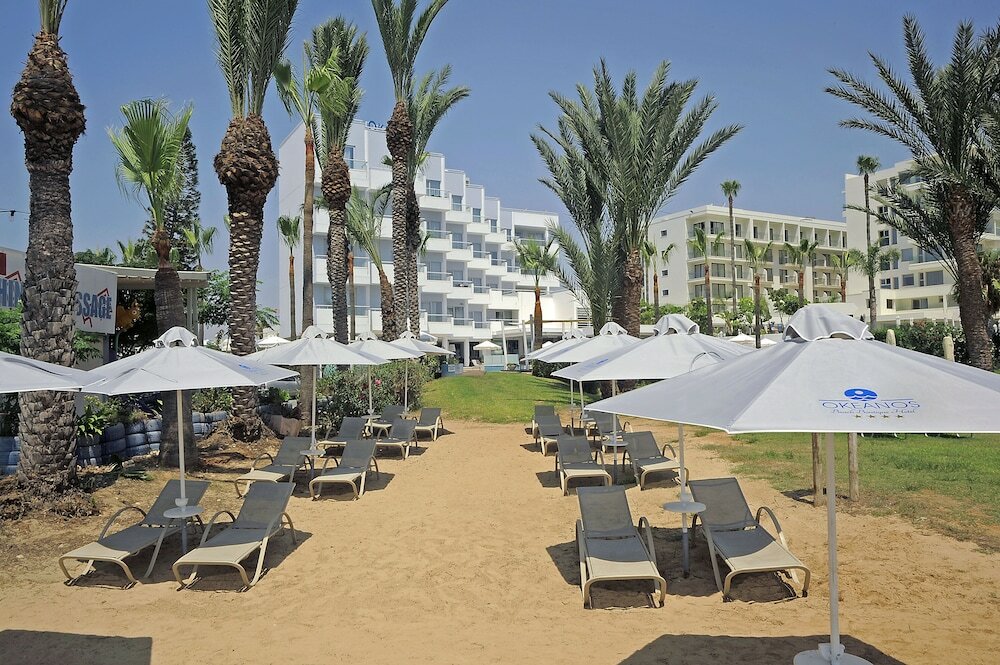 Фото Okeanos Beach Boutique Hotel