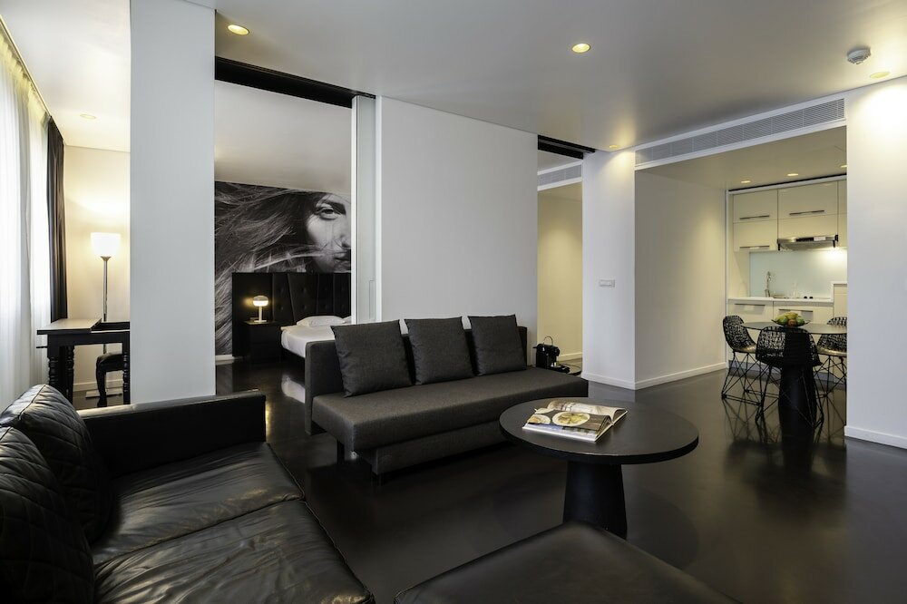 Фото B-aparthotel Regent