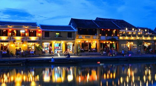 Внешний вид отеля River Suites Hoi An Hotel в Дананге, фото 1