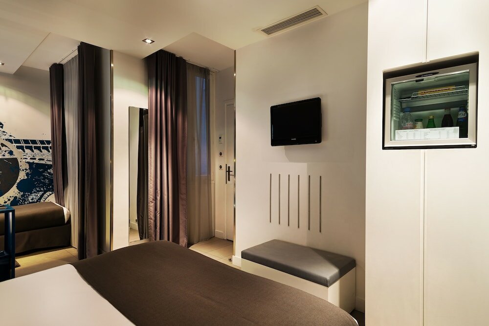 Фото Hotel Arc de Triomphe Etoile