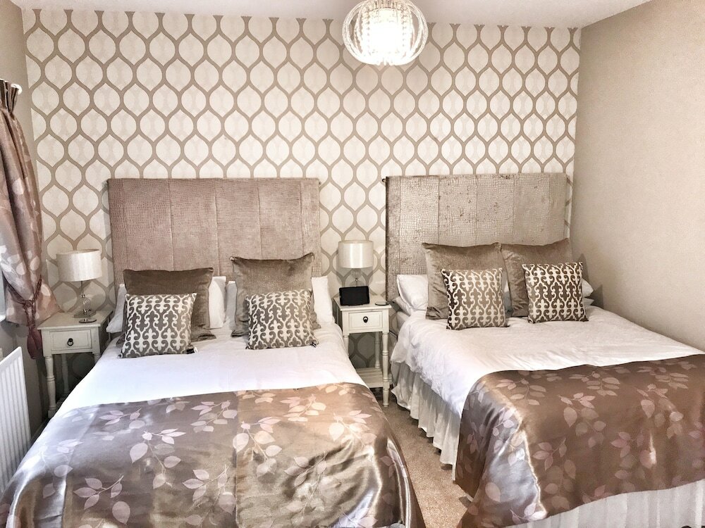 Фото Elagh View Bed & Breakfast