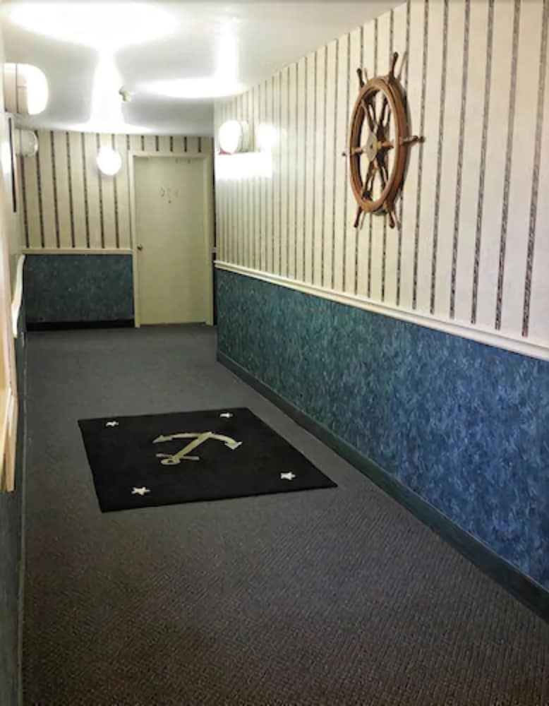 Фото Seacliffe Inn