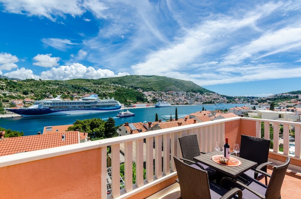 Фото Guest House Avdic