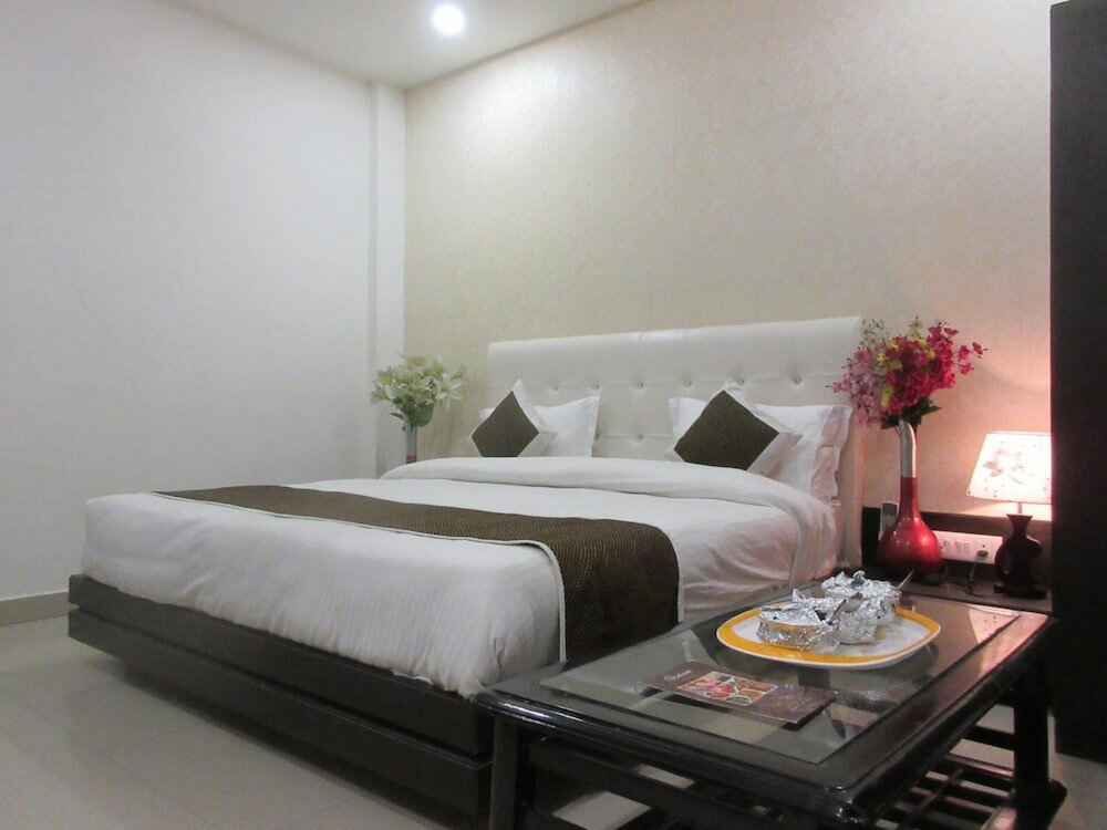 Фото Hotel Riya Palace