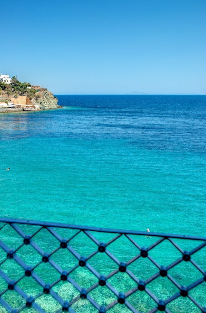 Фото Apollonion Palace Hotel