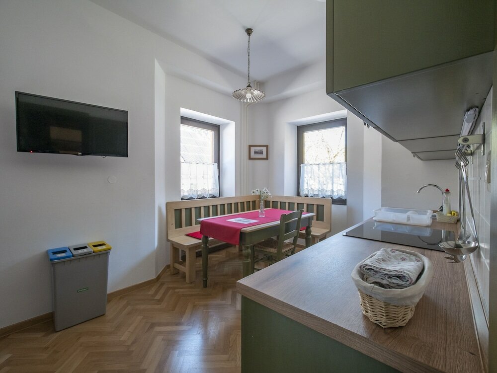 Фото Apartment House Berghi