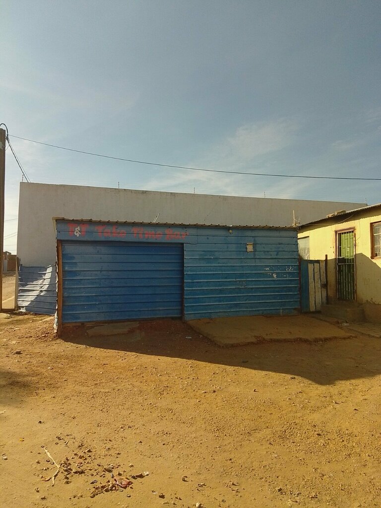 Bar, pub T&t Take Time Bar, Windhoek, photo