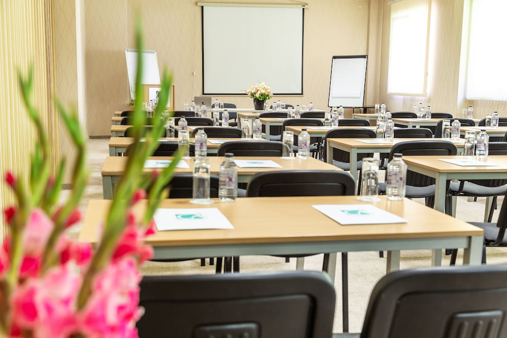 Фото City Avenue Hotel