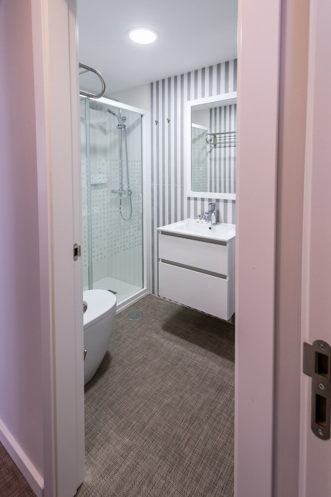 Фото Hostal Gran Vía