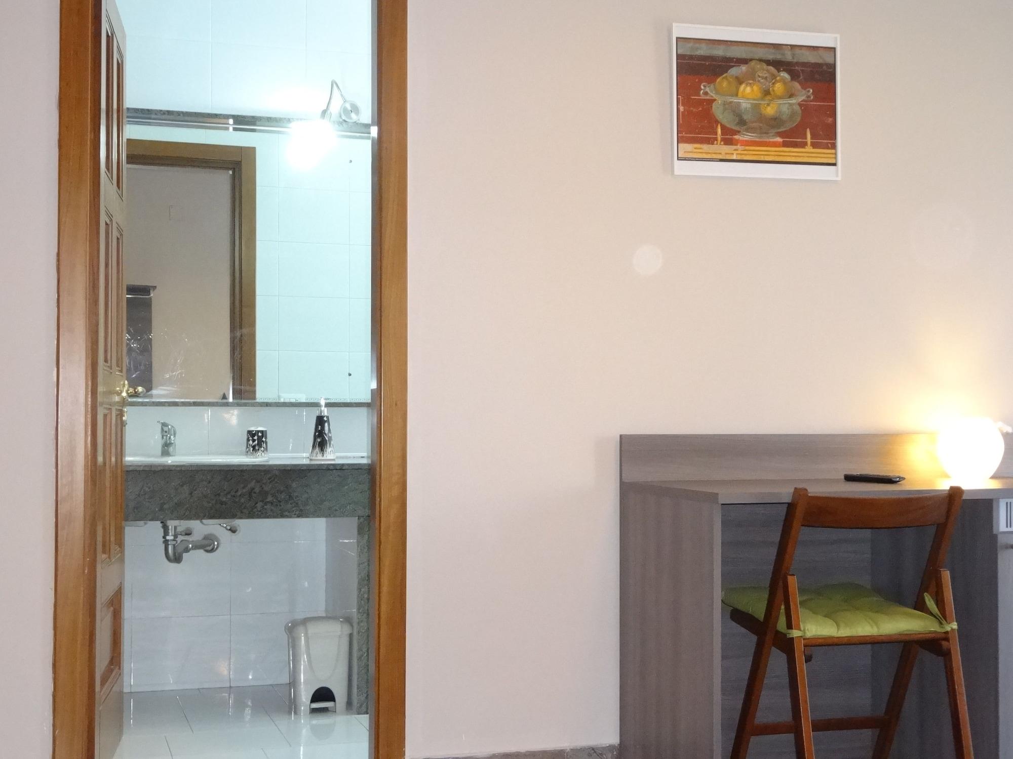 Фото Amphitheatrum Gate