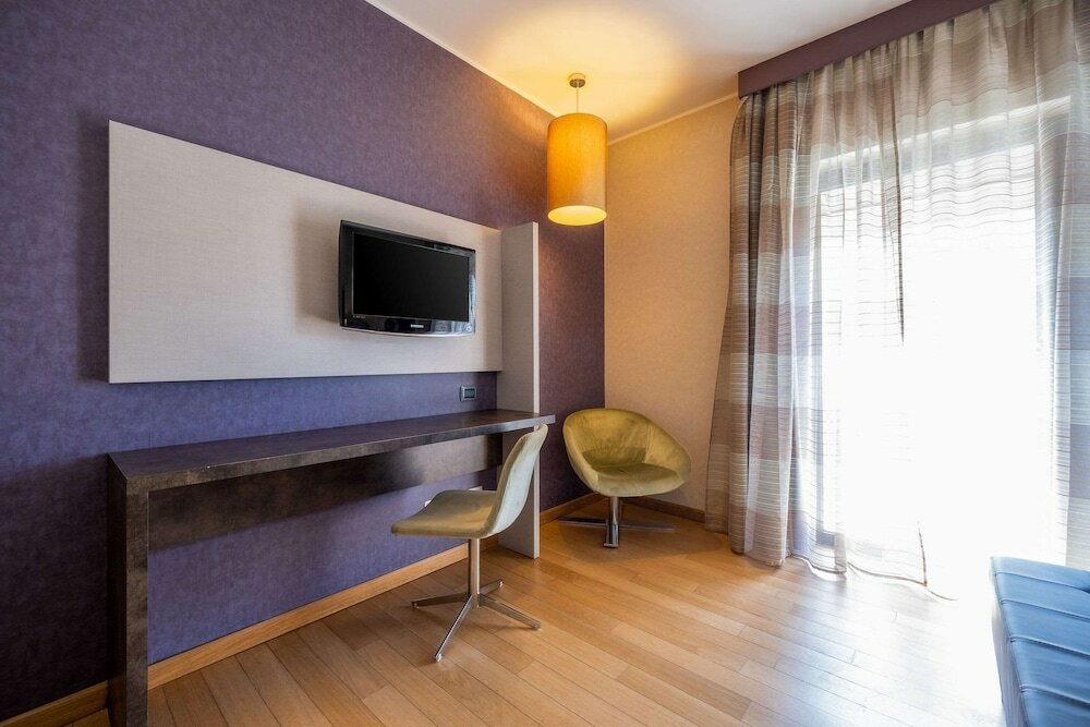 Фото Rome Airport Hotel Fiumicino