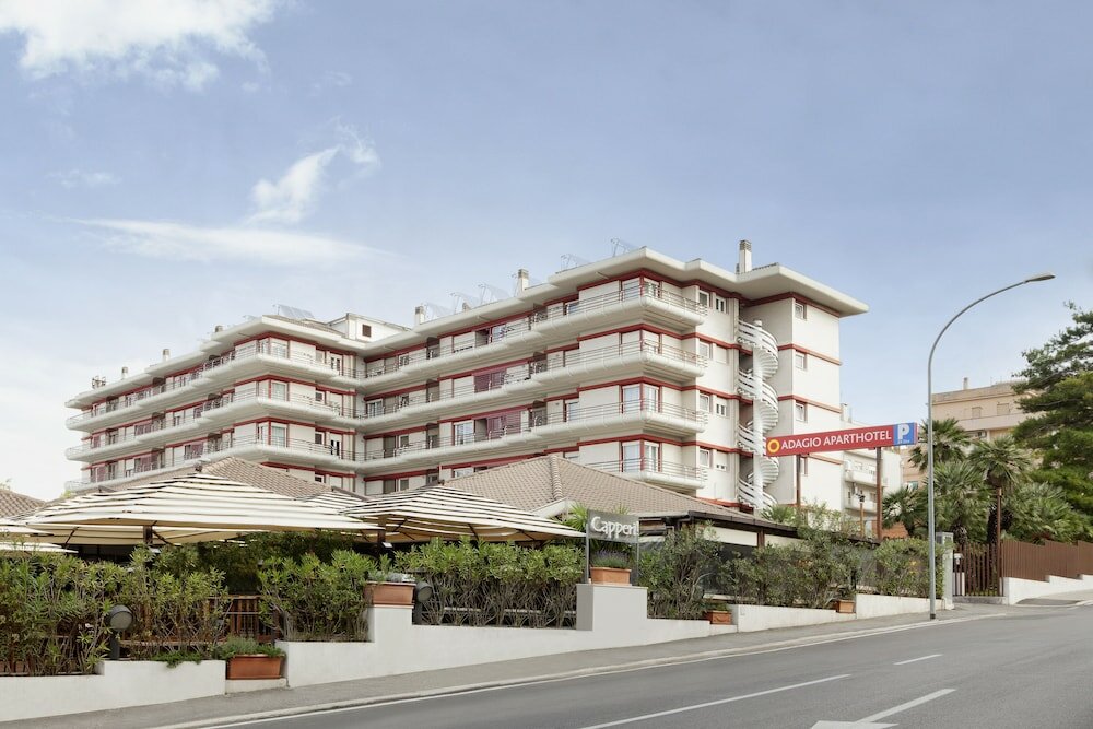 Фото Aparthotel Adagio Roma Vatican