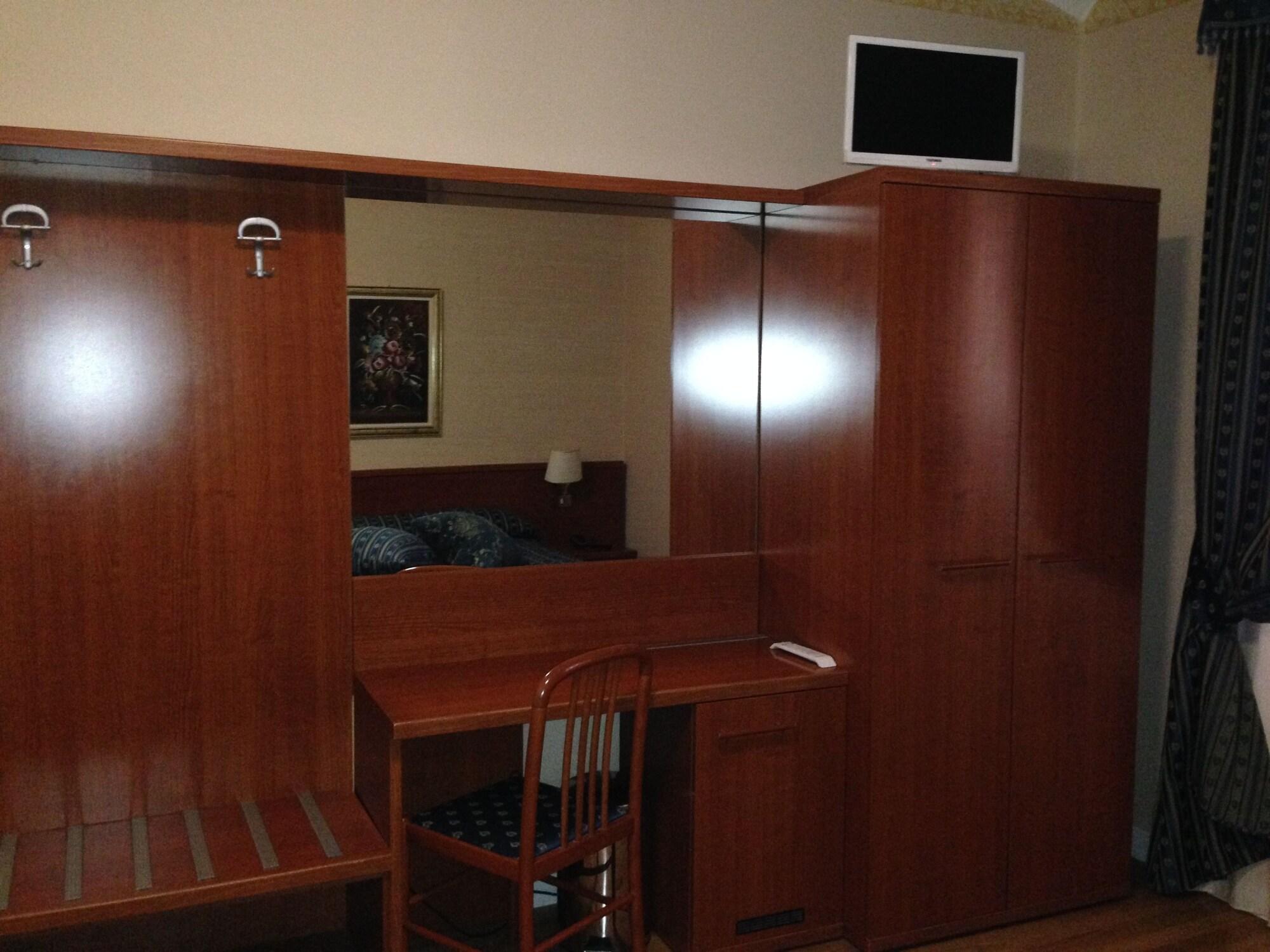 Фото Hotel Fenicia