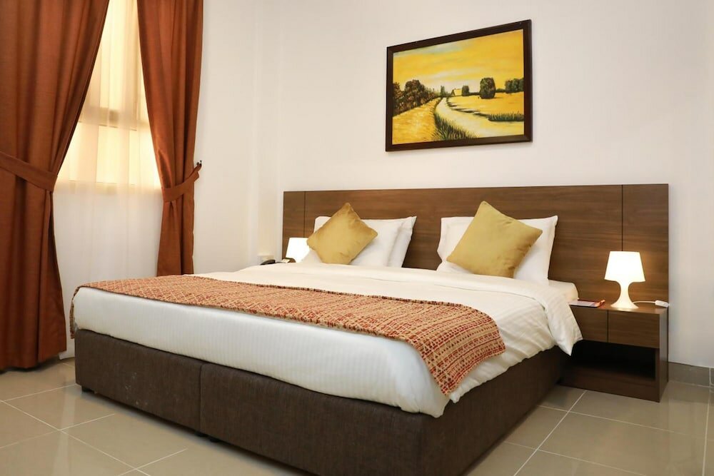 Фото LaVilla Hotel