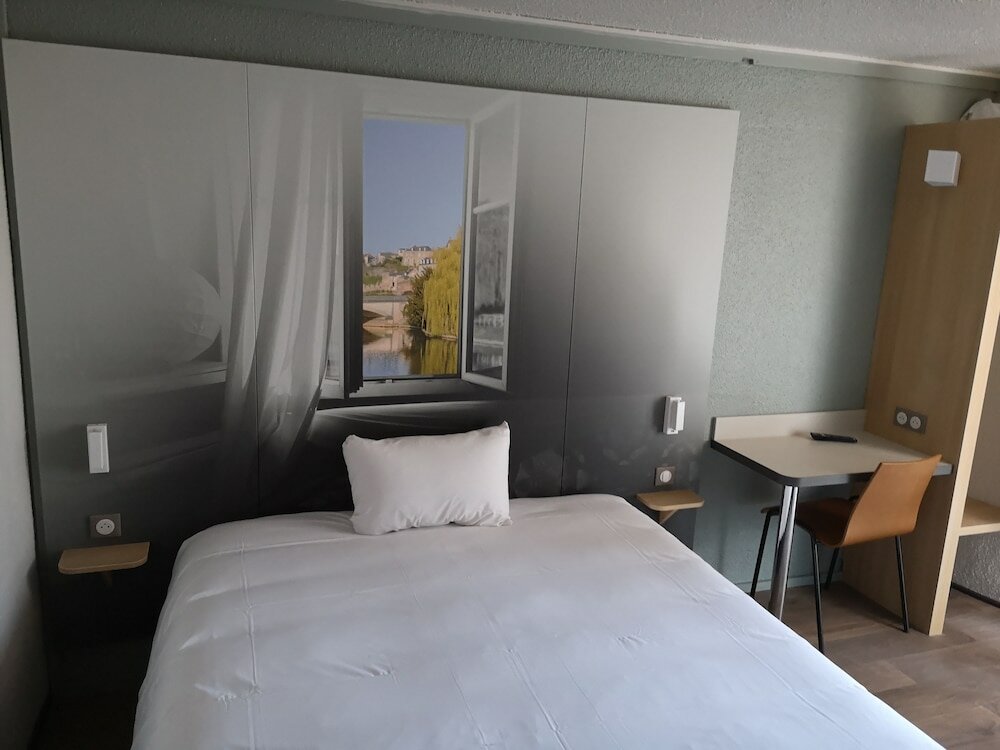 Фото B&b Hotel Le Mans Centre