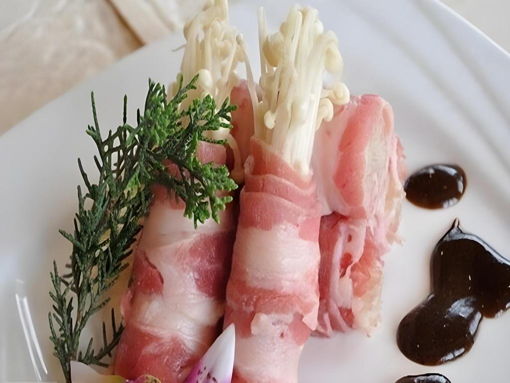 Фото Qingdao Huaxi Hotel