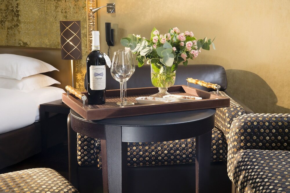 Фото Hôtel Ares Paris