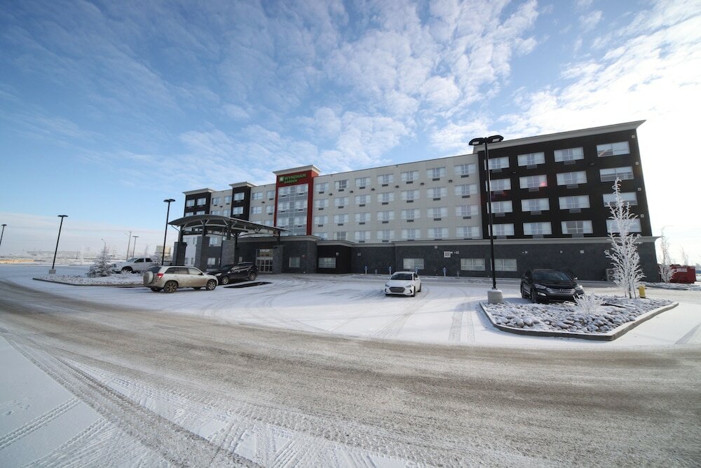 Фото Wyndham Garden Edmonton Airport